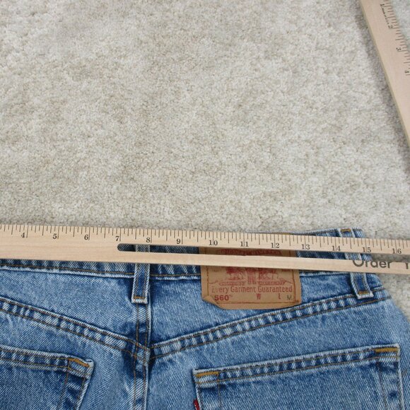 VINTAGE Levis 560 Loose Fit Straight Leg Womens 12R Blue Denim 30x31 USA 90s - Picture 5 of 14
